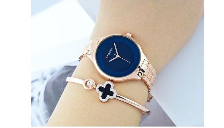 -MONTRE FEMMES- ساعة نسائية
