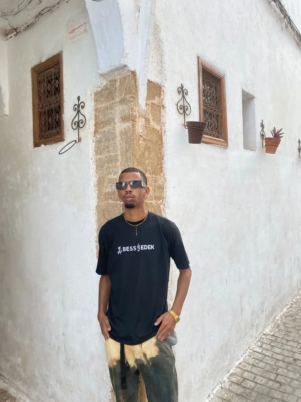 BLACK LBESS9EDEK T-SHIRT WITH MOROCCAN TOUCH