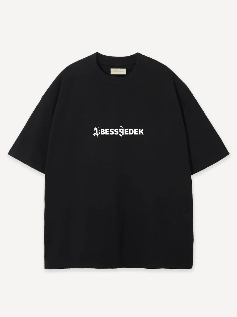 Black t-shirt oversized with Moroccan zellige patterns