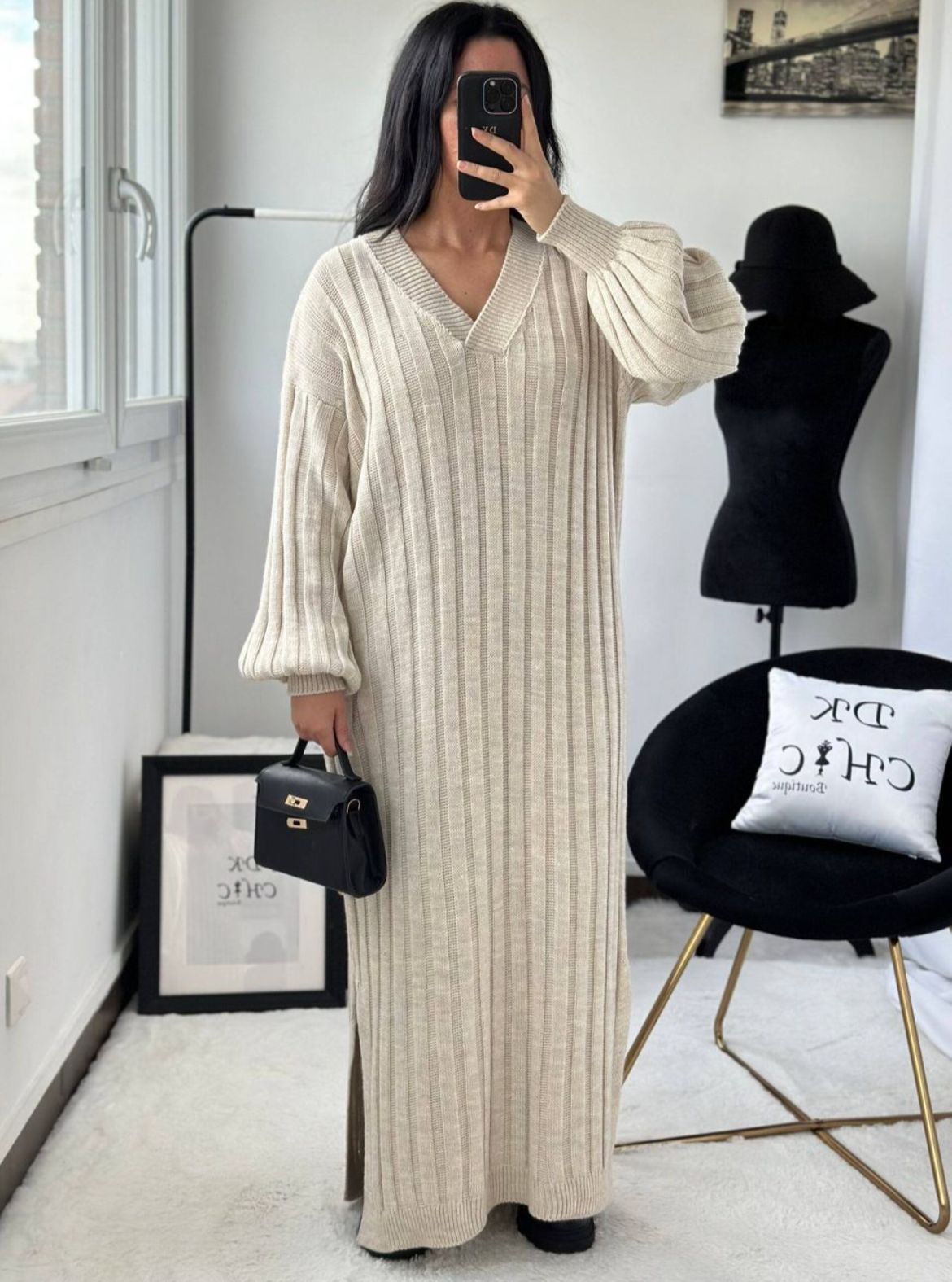 Robe à col V