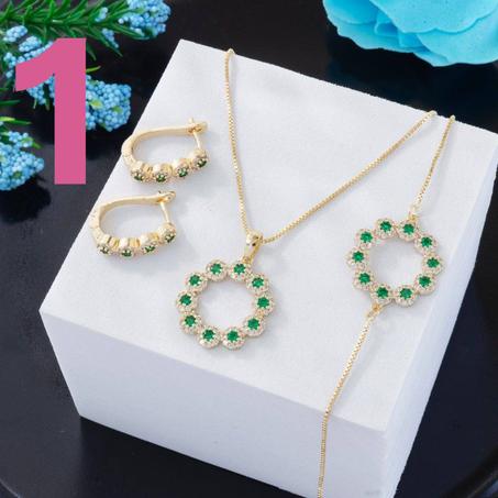 Ensemble de 3 pièces (chaîne, gourmette et boucles d'oreilles)