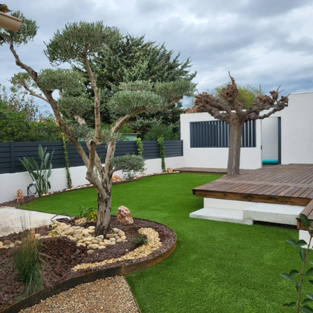 المنزل والحديقة