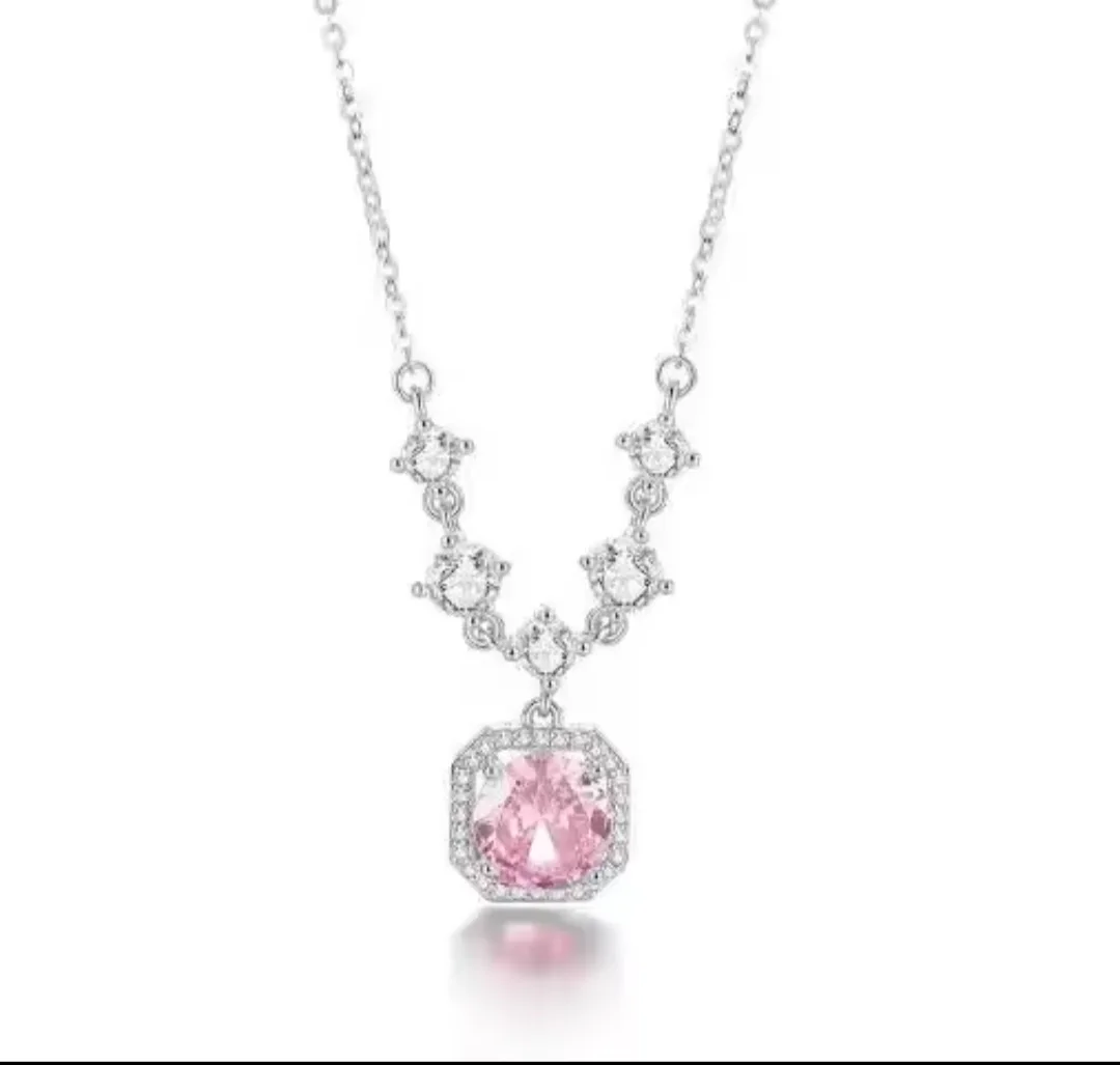 القلادة العتيقة 2