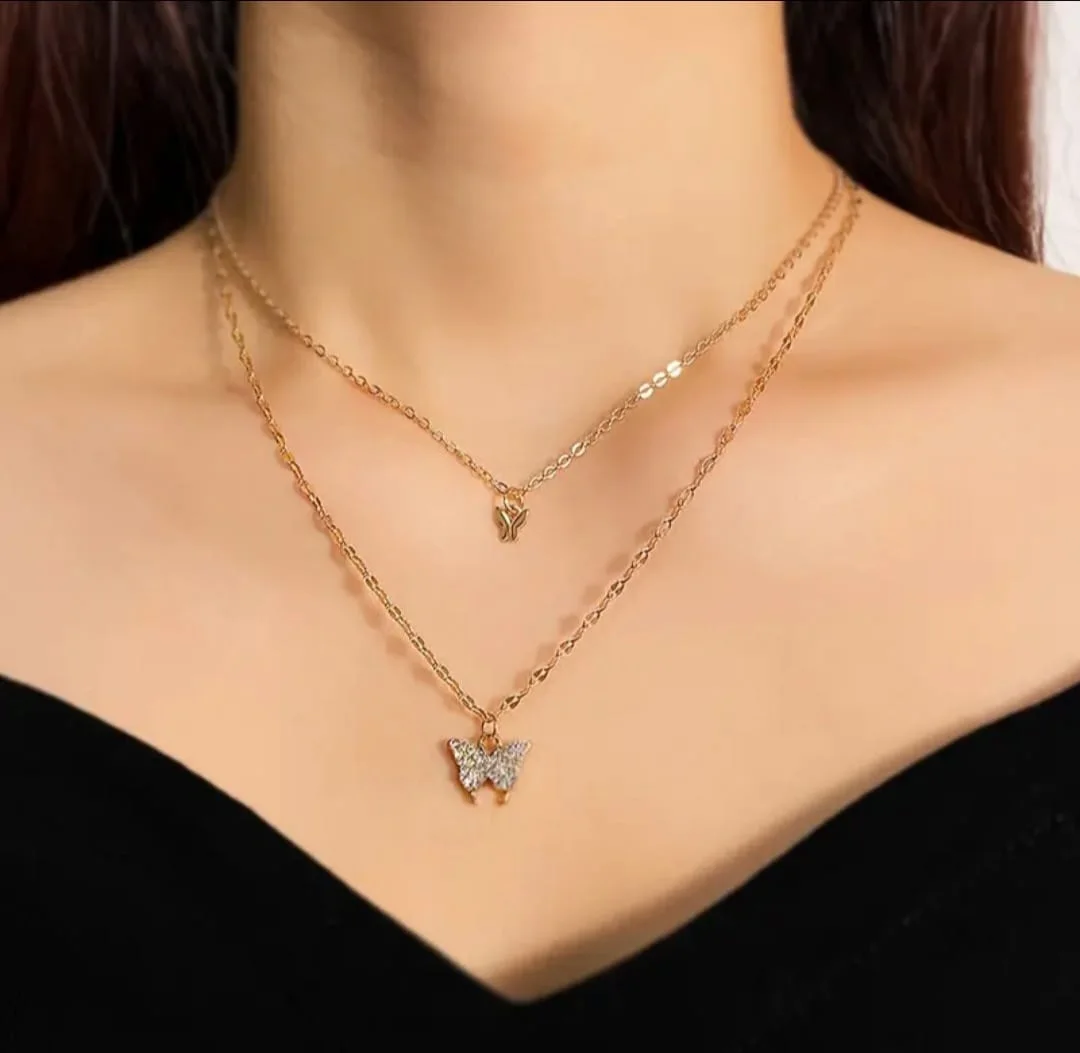 فراشة بيضاء