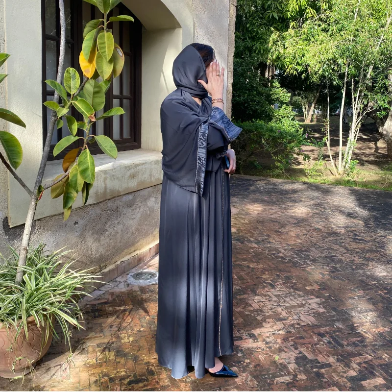 ABAYA NOUR