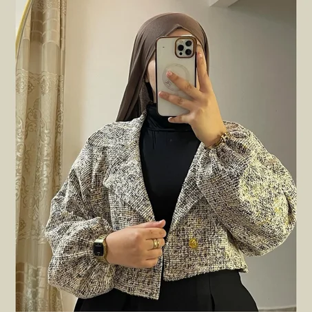 اونصومبل شانيل الفخم 2 قطع (جاكيت - صاية )