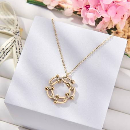 ROBERTO COIN 18K YELLOW GOLD DOUBLE HOOP NECKLACE