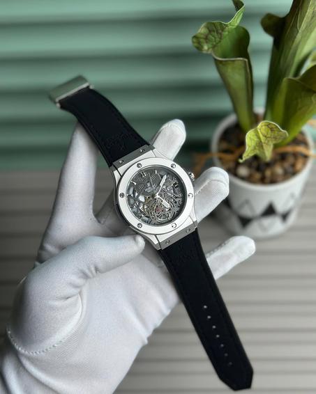 HUBLOT BLACK BOITE SIMPLE