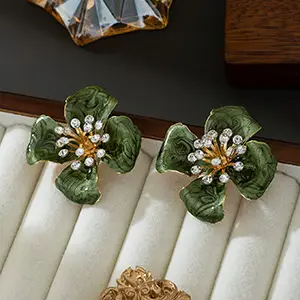 Ouze Jewelry
