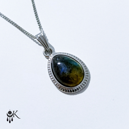 Collier en labradorite
