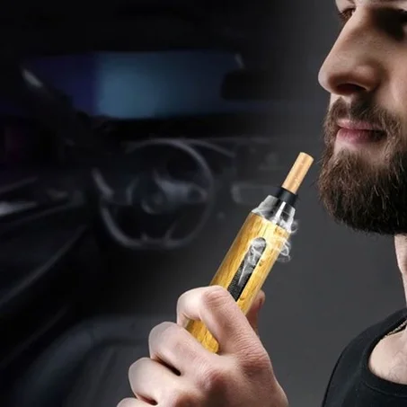 هل سئمت من رماد السجائر المتناثر والرائحة العالقة