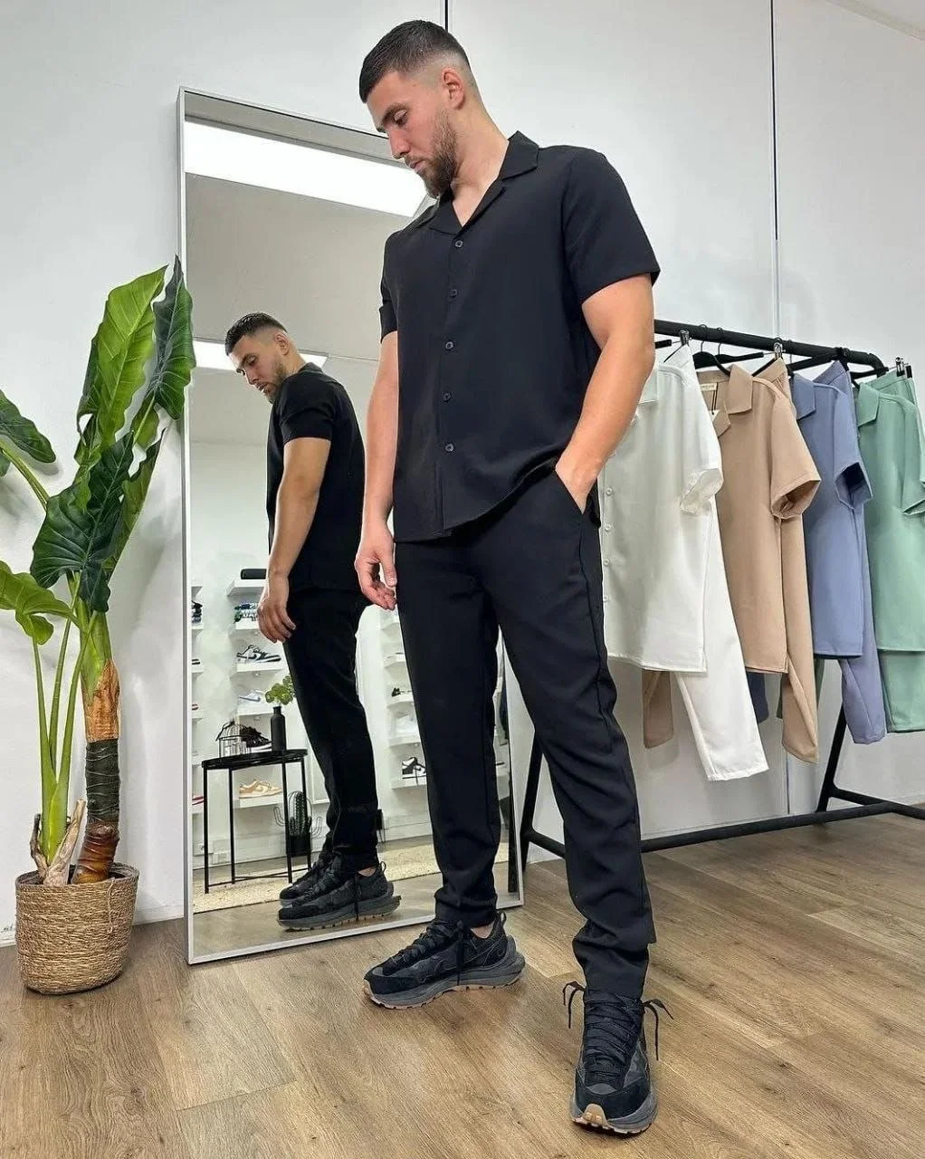 Ensemble t-shirt SARWAL