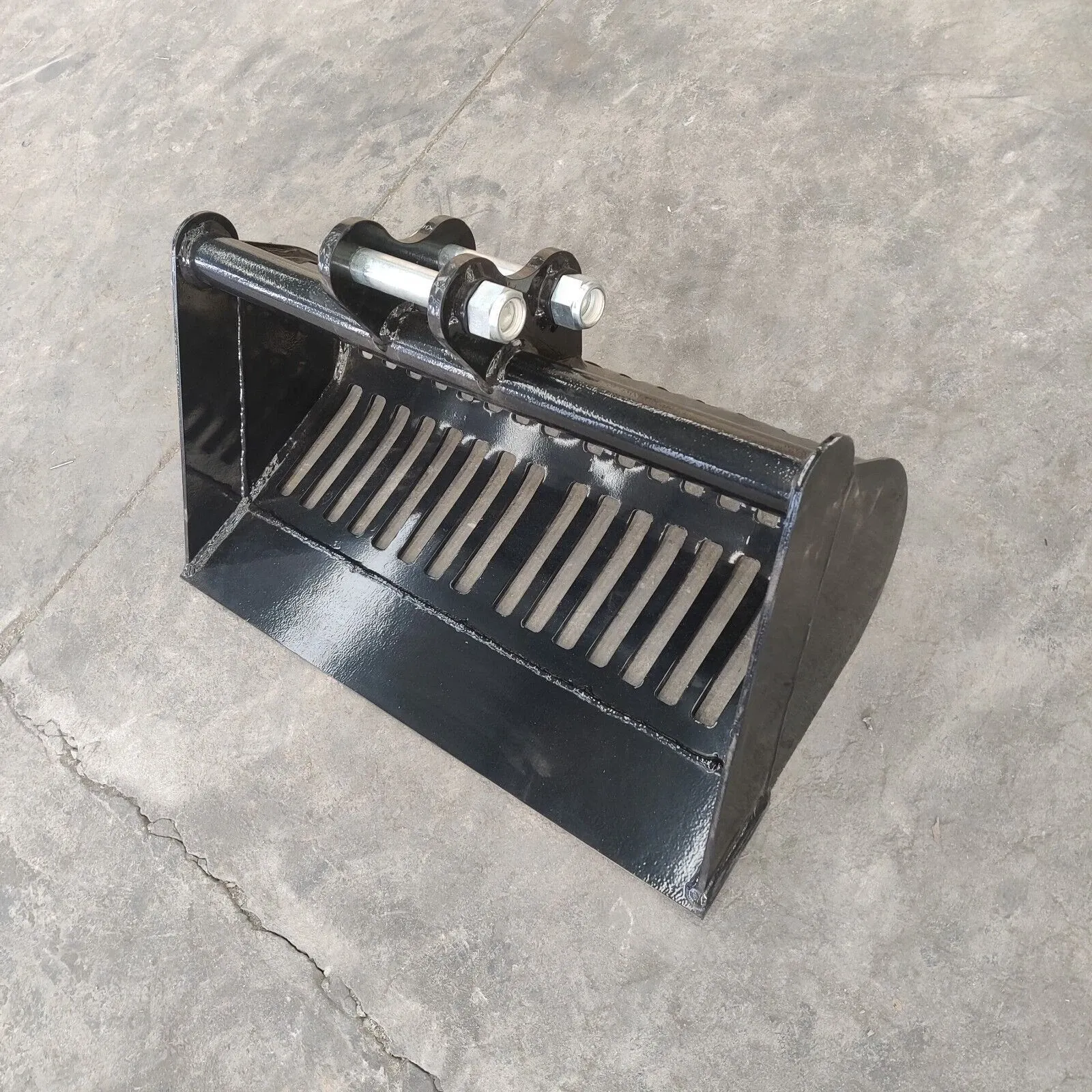 Mini Excavator Attachments Screening Skeleton Bucket 600mm Rocks Bucket Generic
