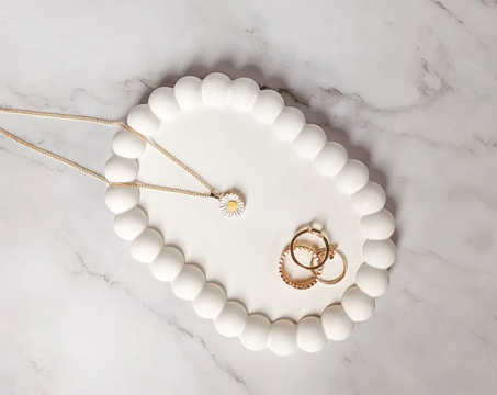 صينية مجوهرات