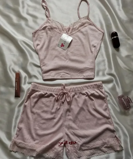Pyjama Blush