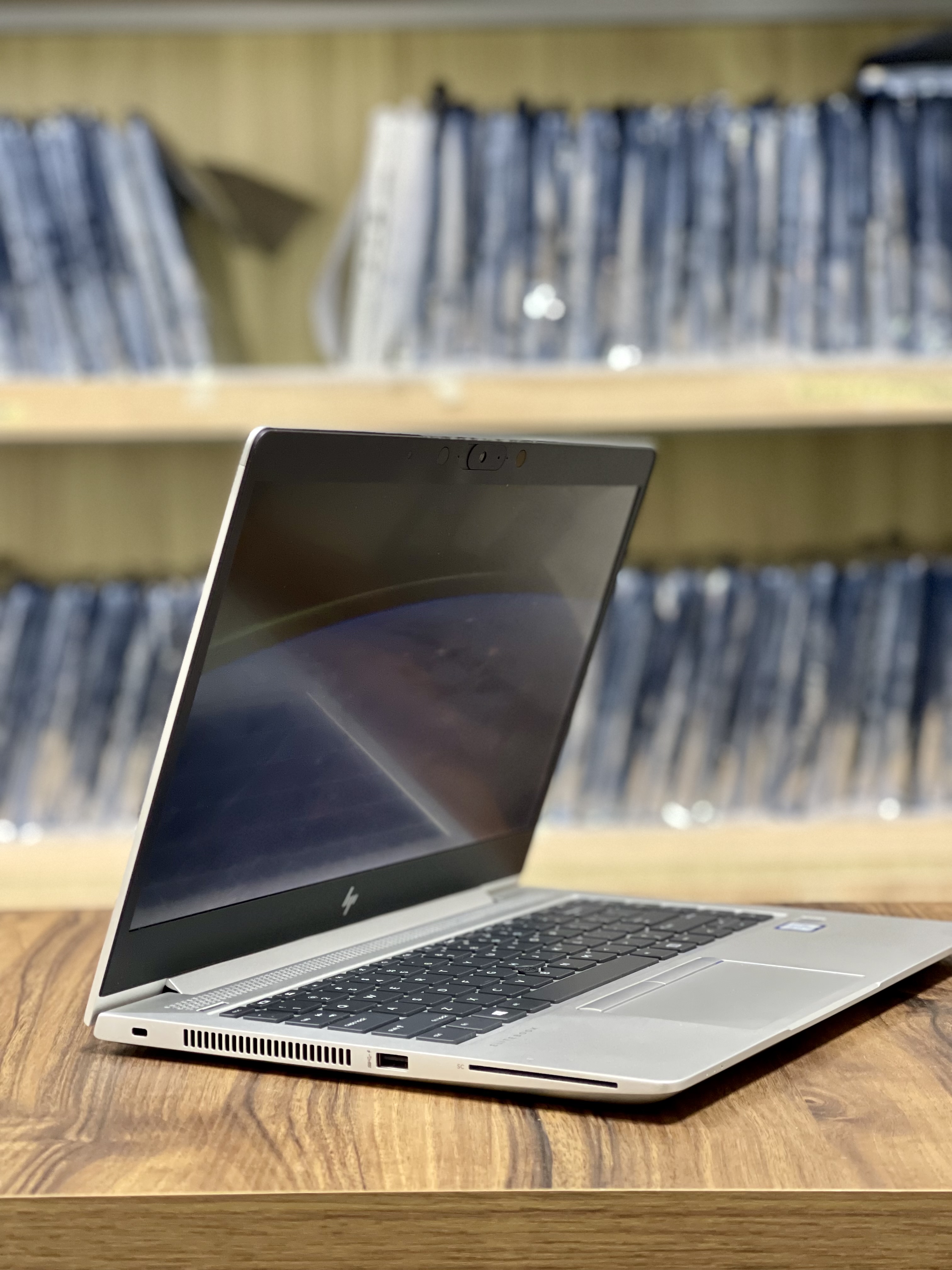 HP EliteBook 840 G6 Core i5-8TH Tactile Remis à Neuf
