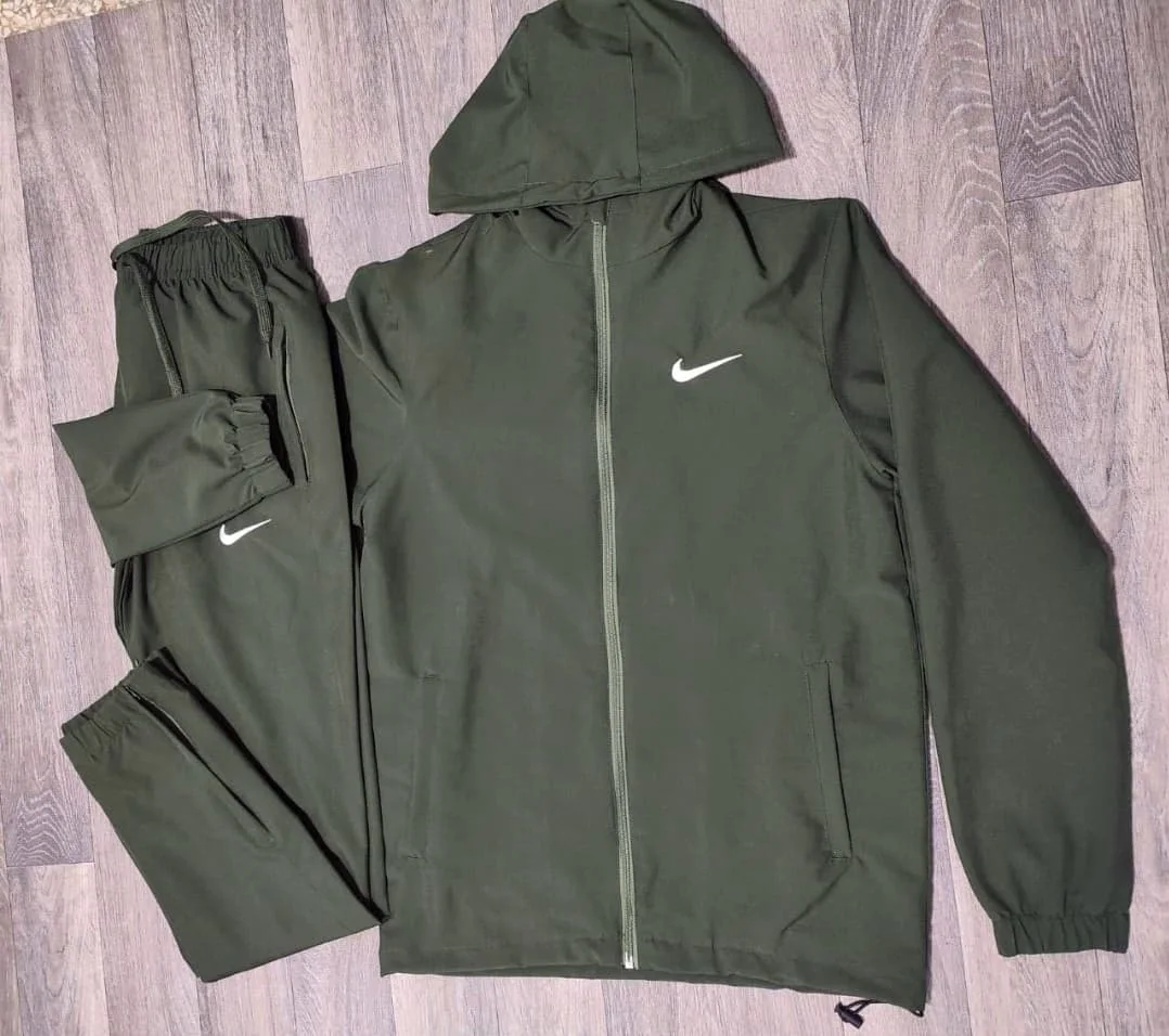 👕 أنصمبل رياضي بجودة عالية – ستايل ومتانة في قطعة وحدة