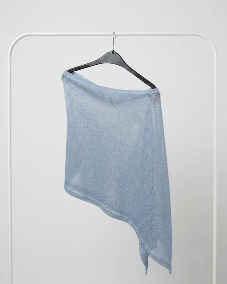Poncho bleu ciel