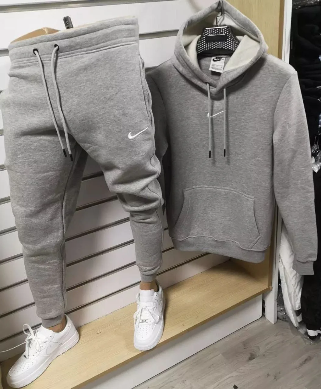 ملابس رجالية