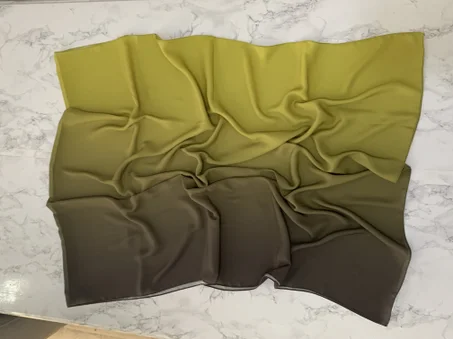 Chale crêpe de soie dégradé