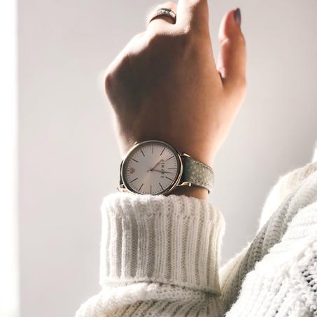 ساعات للنساء