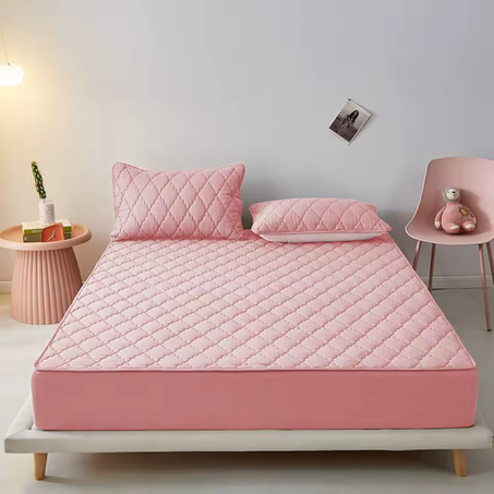 Luxury Quilted Bed Cover & Pillowcase Set / Pink