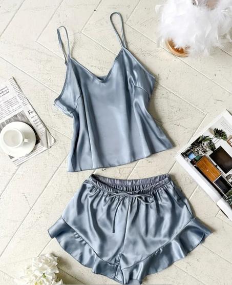 بيجامة مريحة لفصل الصيف