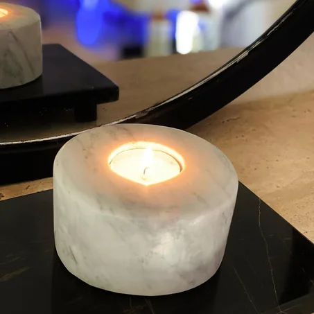 Bougeoirs en marbre