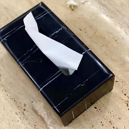 Boîte à mouchoirs rectangulaire noire