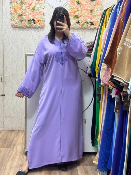 قفطان لون في لون هماوي