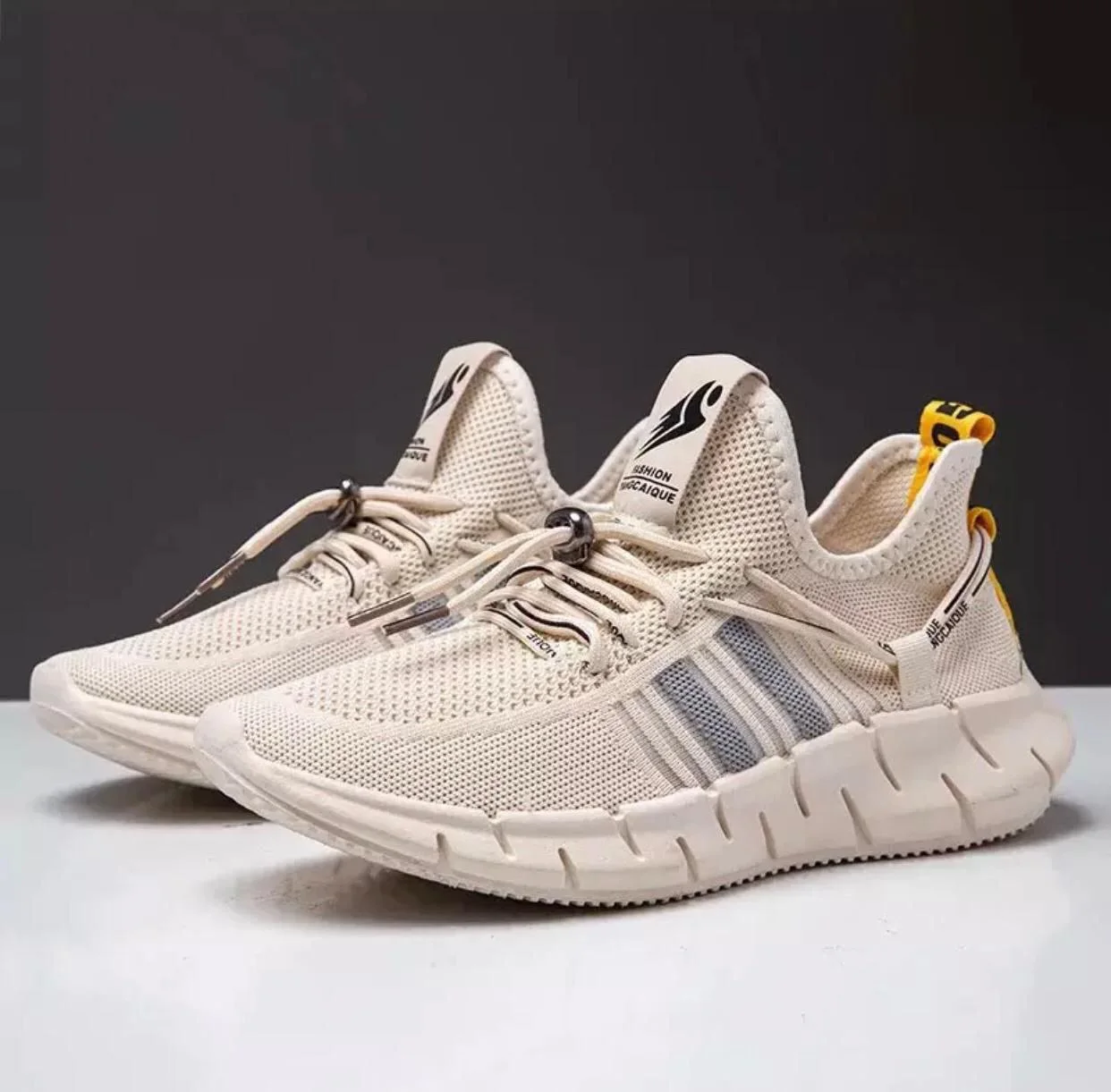 حذاء أنيق بجودة ممتازة  249درهم