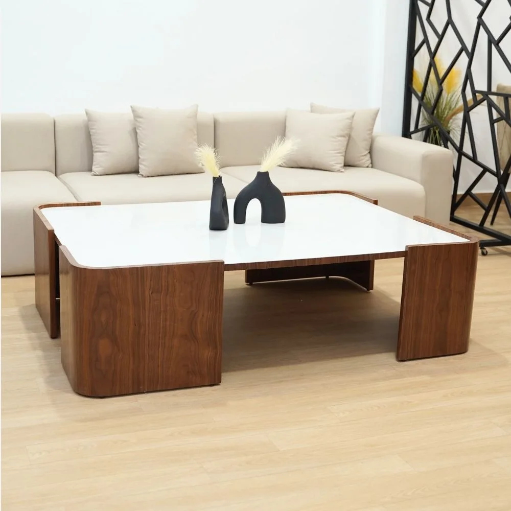 Table en céramique carre et socle noyé