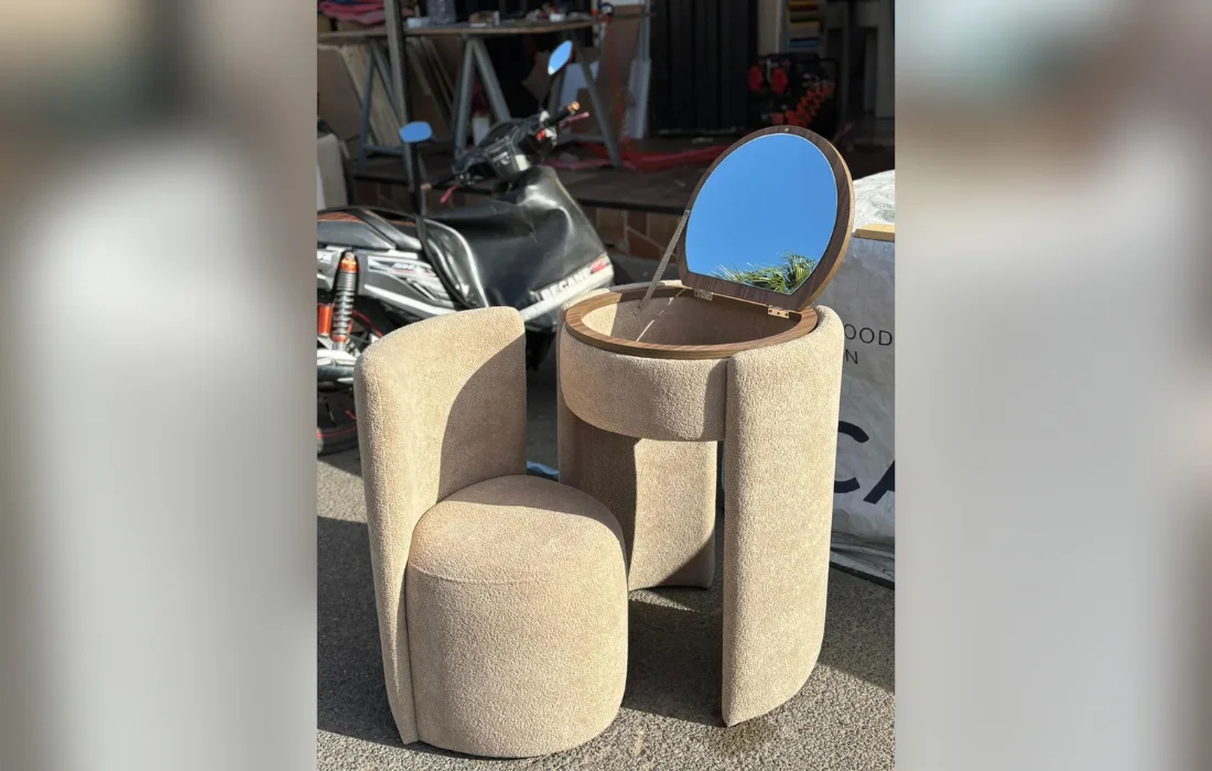 Coiffeuse Compacte « Vanity Pouf » avec Miroir Intégré
