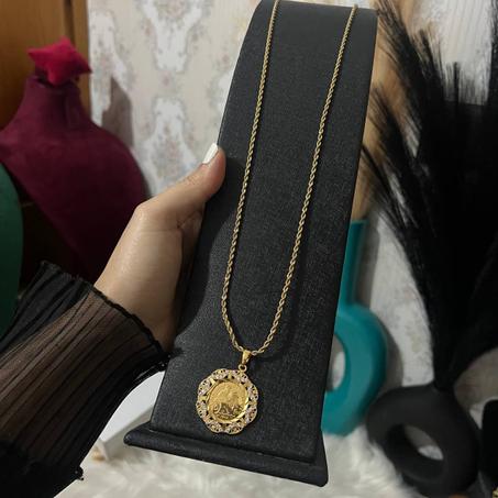 Chaine louisa strass