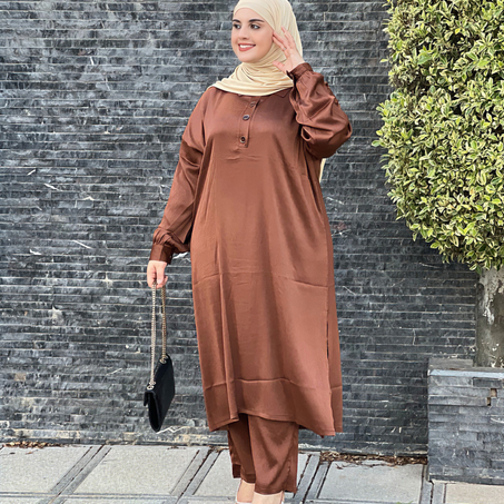 طقم الأناقة العصرية