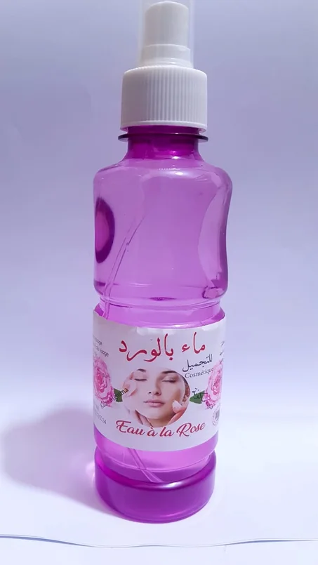 ماء الورد الطبيعي