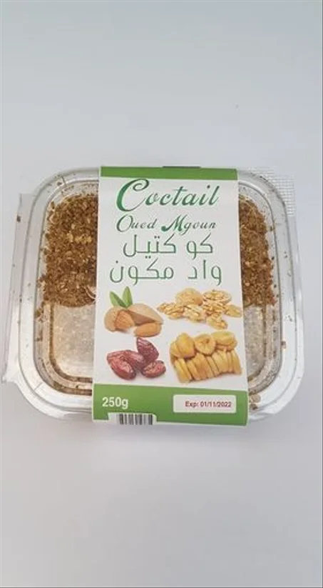 كوكتيل الفواكه الجافة