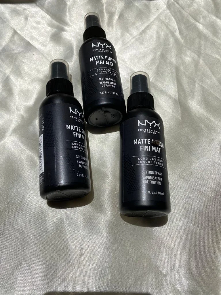NYX Matte Finish Fixateur