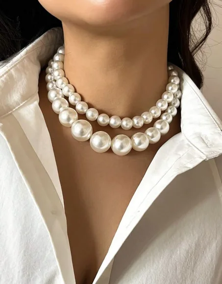 Ensemble de colliers en perles