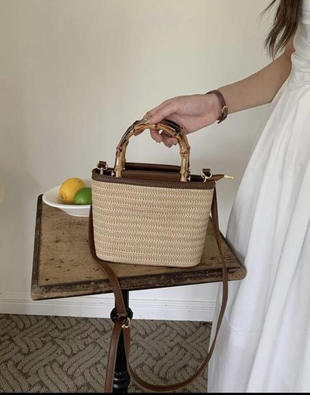 Sac à main en rotin