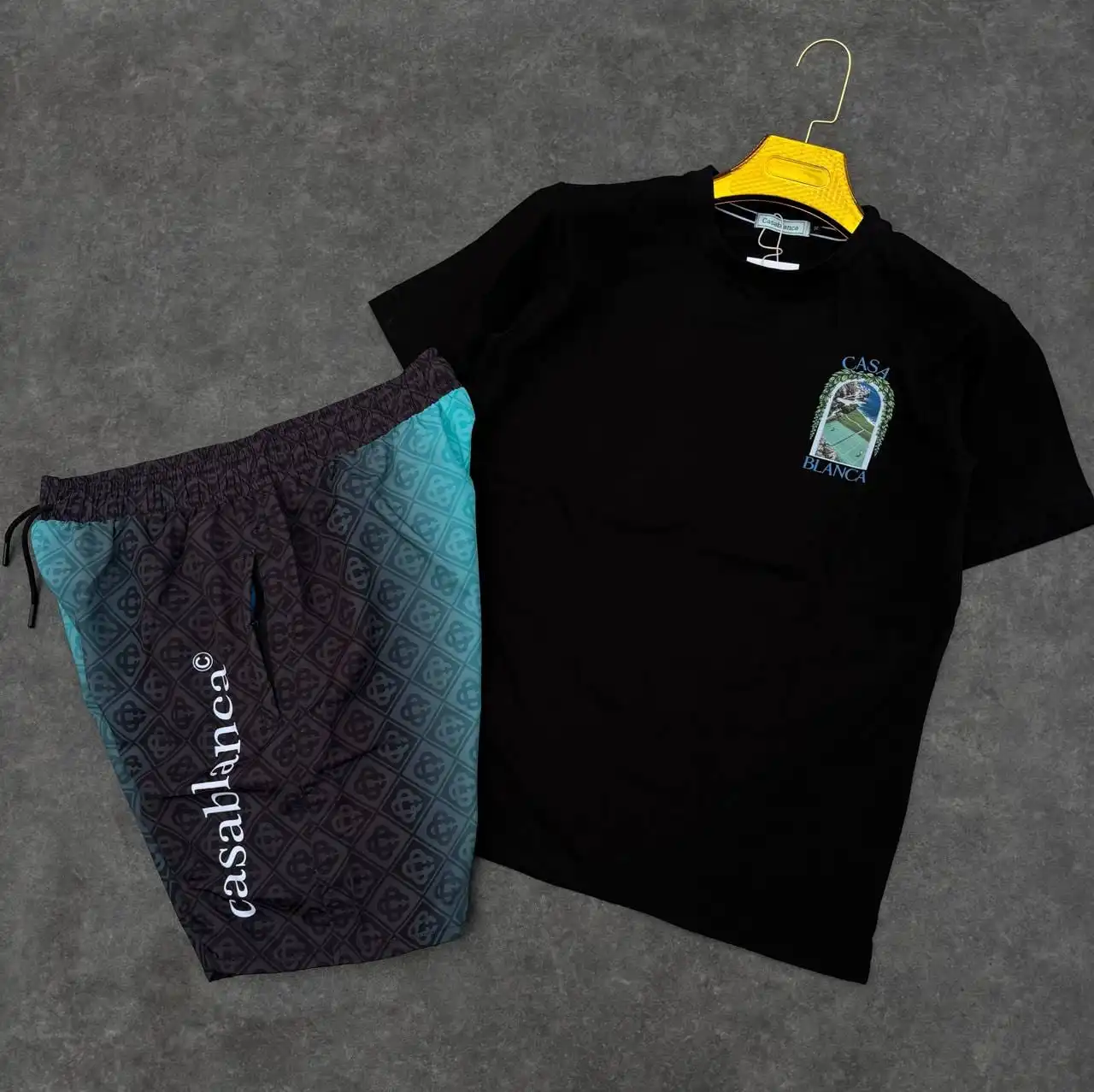 SET CASA BLANCA – T-Shirt + Short