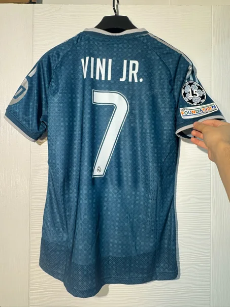 REAL MADRID 2027  VINI JR 7