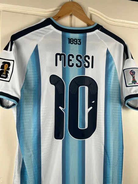 messi pulga domicile