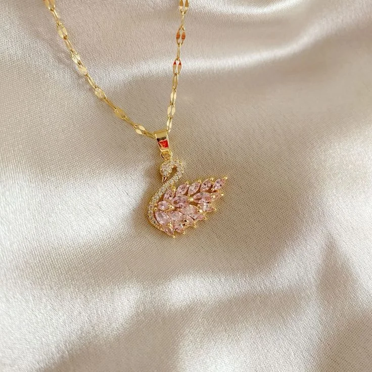 swan necklace