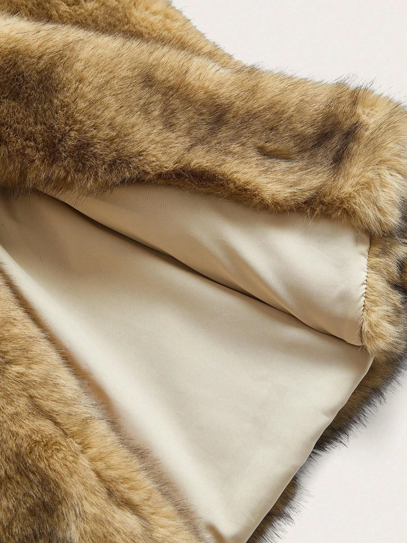 Anewsta Nouvelle mode automne hiver Manteau long et duveteux, Élégant manteau de parka en fourrure pour dame