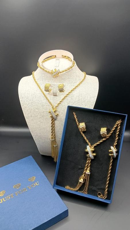 ✨✨PARURE CHAUMET PETIT COURDON ✨