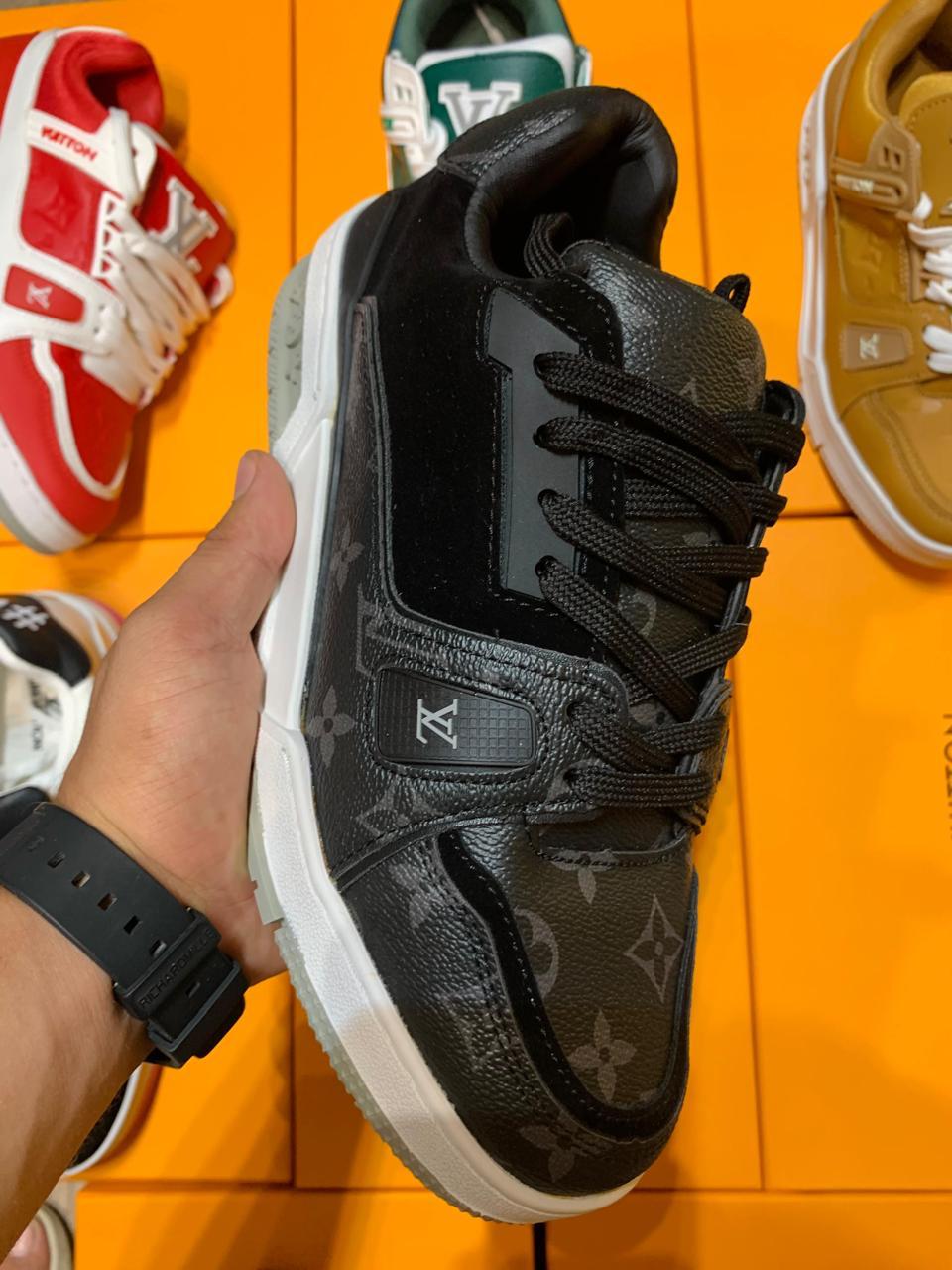 سنيكرز فخامة ستريت ستايل – ألوان خطيرة وكواليتي عالية