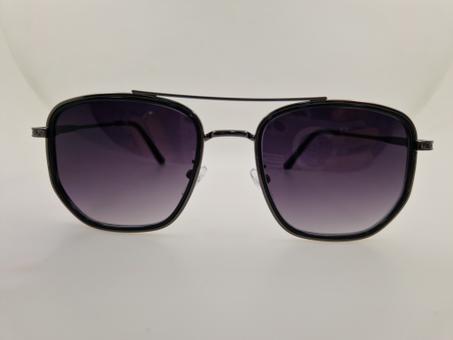 نظارات شمسية أنيقة – أسلوب عصري وجودة عالية