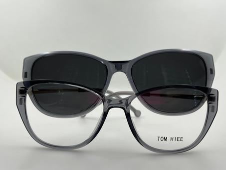 نظارة طبية مع عدسة شمسية مغناطيسية قابلة للتركيب