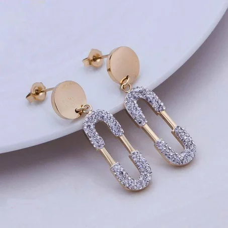 حلق الاذن BOUCLE D'OREILLE